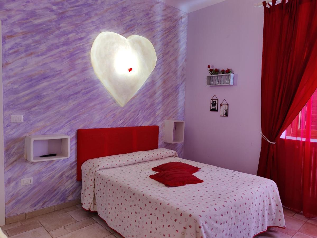 Art Rooms Joyful People Alberobello Eksteriør bilde